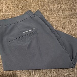 Travis Mathew Blue Chino Shorts size 34
